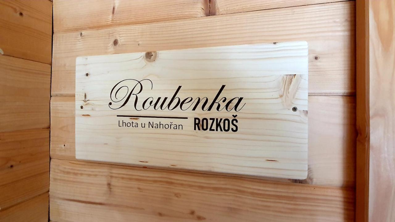 Roubenka Rozkos Villa Nove Mesto nad Metuji Ngoại thất bức ảnh